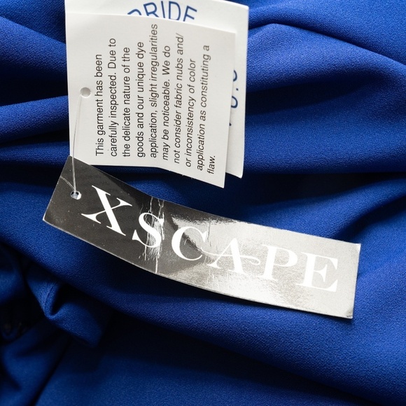 XSCAPE. Plus Size Tulip-Sleeve Gathered-Waist Gown - Picture 14 of 14